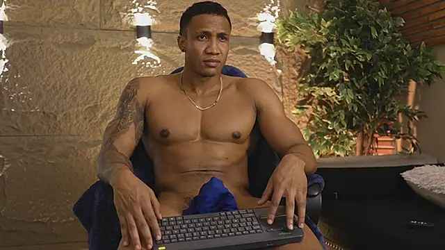 Logan Varela online show from 20, 12, 2025