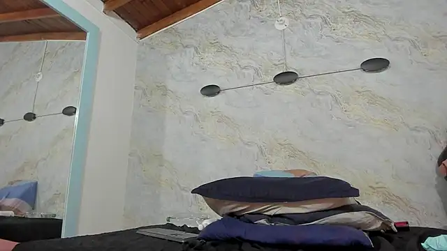 Snapshot of hari_lissaw chatting on 14, 1, 2025 hari lissaw online show from 14, 1, 2025