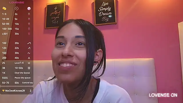 yourcuteneighbourr online show from 8, 2, 2025