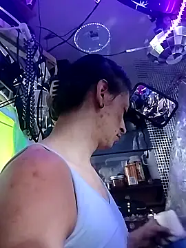 gurlnips online show from 28, 3, 2026