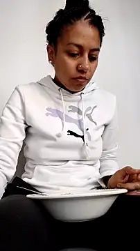 Tiphanydirty3 online show from 17, 2, 2026