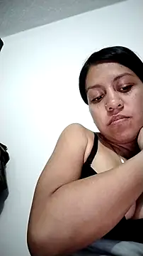 Snapshot of Tiphanydirty3 chatting on 22, 4, 2026 Tiphanydirty3 online show from 22, 4, 2026