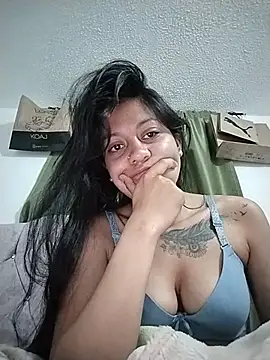 Snapshot of Tiphanydirty3 chatting on 5, 6, 2026 Tiphanydirty3 online show from 5, 6, 2026