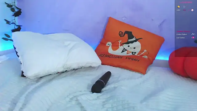 Scarlettsrorm online show from 12, 10, 2025