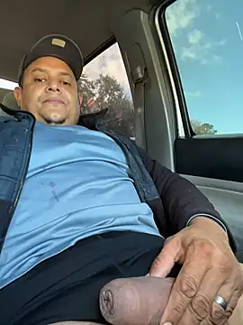 Snapshot of gorion1 chatting on 12, 11, 2025 gorion1 online show from 12, 11, 2025