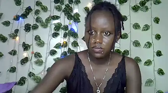 Snapshot of sexybree_ chatting on 23, 12, 2024 sexybree online show from 23, 12, 2024