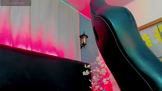 Snapshot of Nikita_Gers chatting on 17, 1, 2025 Nikita Gers online show from 17, 1, 2025