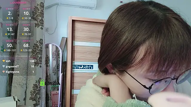 Lili 666 online show from 13, 2, 2025