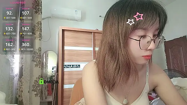 Lili 666 online show from 11, 10, 2025