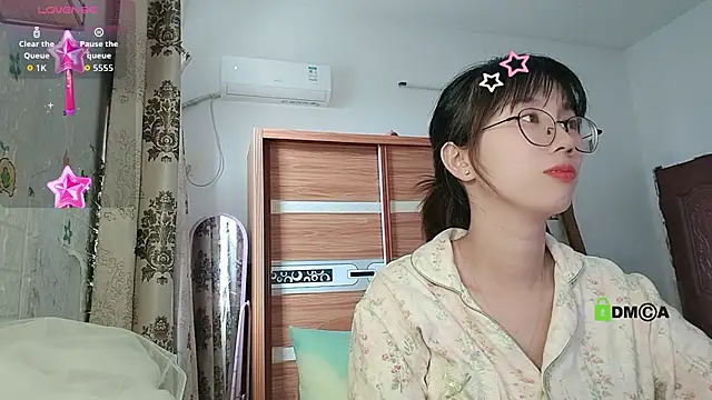 Lili 666 online show from 13, 11, 2025