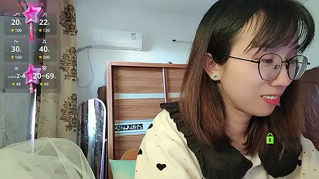 Lili 666 online show from 20, 11, 2025