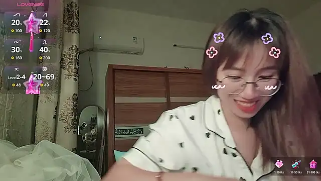 Snapshot of Lili_666 chatting on 7, 6, 2026 Lili 666 online show from 7, 6, 2026
