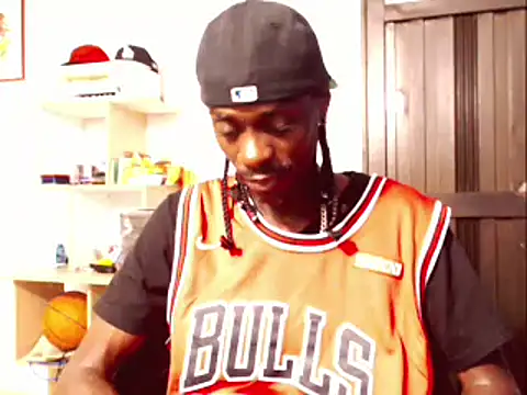 phillip-hot online show from 28, 1, 2025