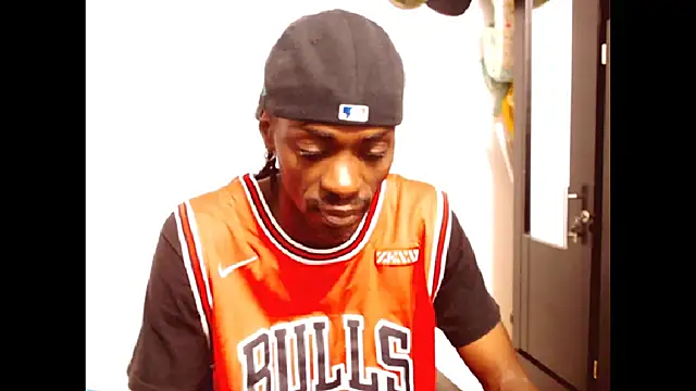 phillip-hot online show from 6, 10, 2025