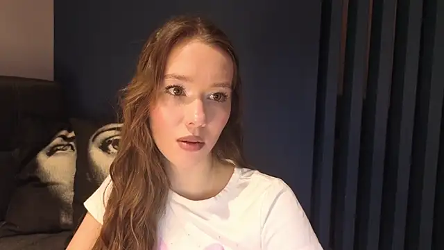 Snapshot of KateVon chatting on 3, 3, 2026 KateVon online show from 3, 3, 2026