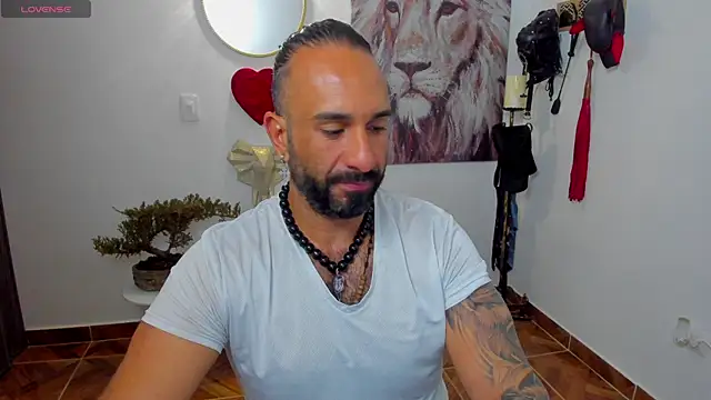 mr maik online show from 18, 2, 2025