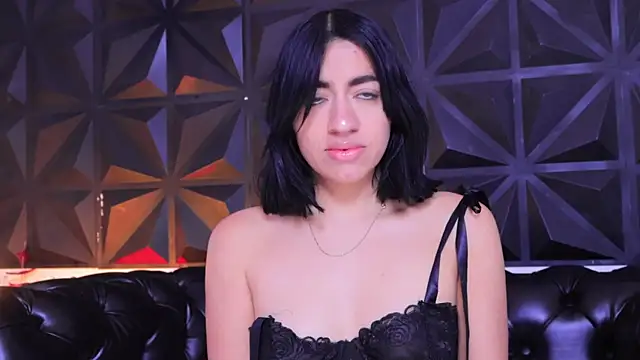 KasiaNoir  online show from 27, 1, 2025