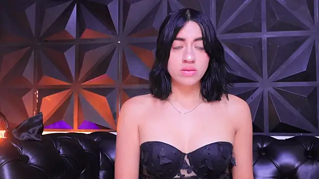 KasiaNoir  online show from 7, 2, 2025