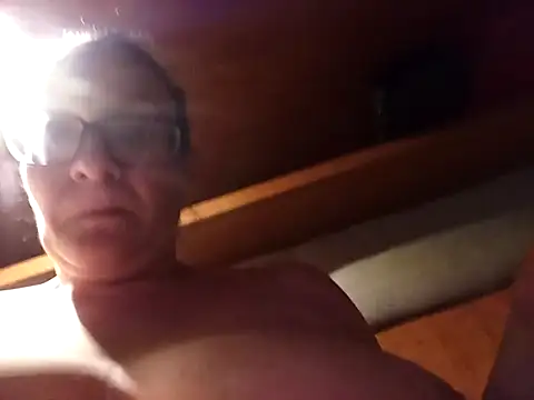 ILUV2TUCHMYKITTY online show from 30, 9, 2025