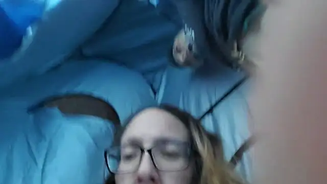 ILUV2TUCHMYKITTY online show from 15, 2, 2026