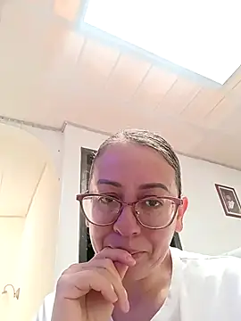 miss hanna07 online show from 13, 4, 2026