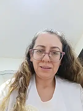 Snapshot of miss_hanna07 chatting on 7, 6, 2026 miss hanna07 online show from 7, 6, 2026