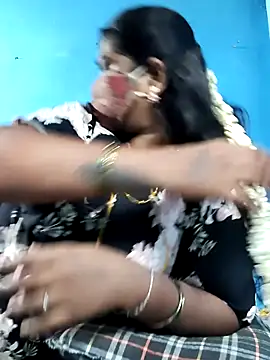 Snapshot of mayaa2u chatting on 15, 7, 2026 mayaa2u online show from 15, 7, 2026
