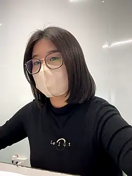 Snapshot of LanJeny_sexy chatting on 6, 12, 2024 LanJeny sexy online show from 6, 12, 2024