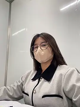 Snapshot of LanJeny_sexy chatting on 14, 1, 2025 LanJeny sexy online show from 14, 1, 2025