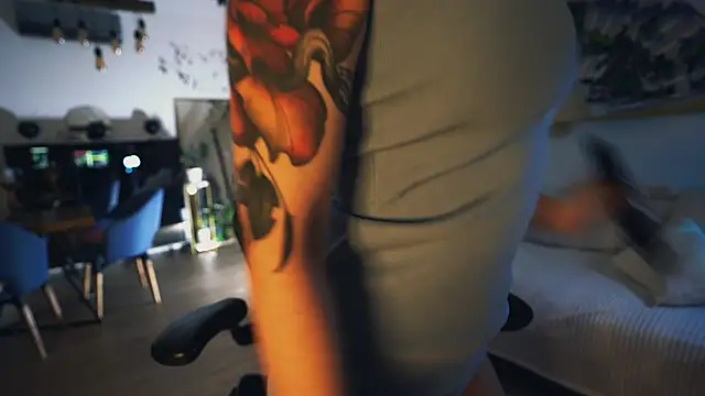 Leona Mell online show from 15, 1, 2026