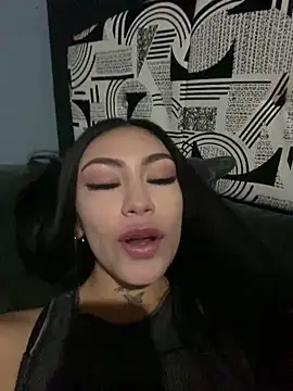 Effy Bonny online show from 19, 3, 2025