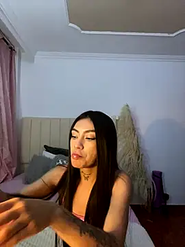 Effy Bonny online show from 1, 10, 2025