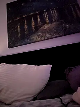 Snapshot of MissyRoulette chatting on 8, 10, 2025 MissyRoulette online show from 8, 10, 2025