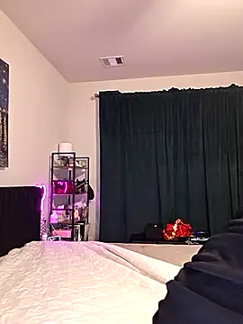 Snapshot of MissyRoulette chatting on 12, 10, 2025 MissyRoulette online show from 12, 10, 2025