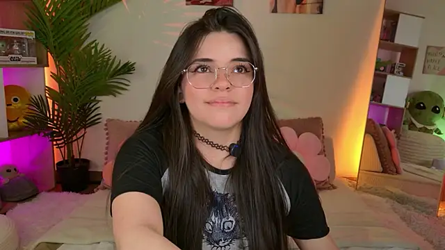 cammiefoalss online show from 25, 9, 2025