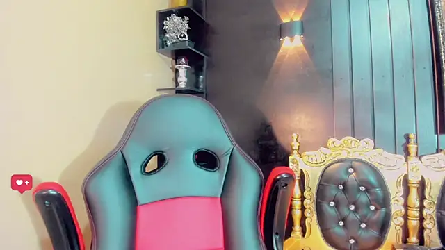 Kendall hornyy online show from 28, 1, 2025