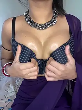 Hot-sexy222 online show from 24, 12, 2024