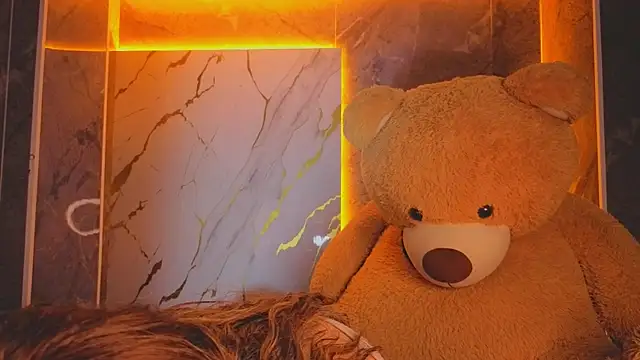 Laurita b online show from 4, 3, 2026