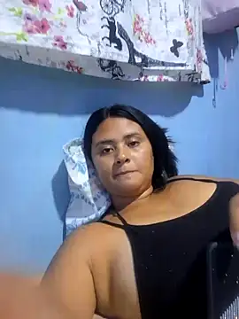 sexy-latin10 online show from 4, 2, 2025