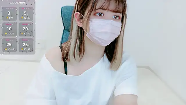 MoMoka jp online show from 1, 4, 2026