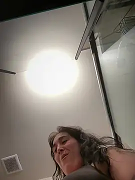 ThicBunz online show from 2, 4, 2026