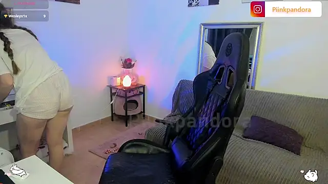 Piinkpandora online show from 18, 4, 2026