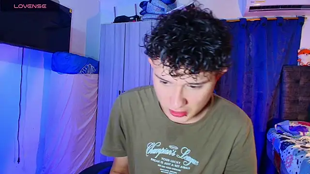 Nathan Bluee online show from 11, 2, 2026