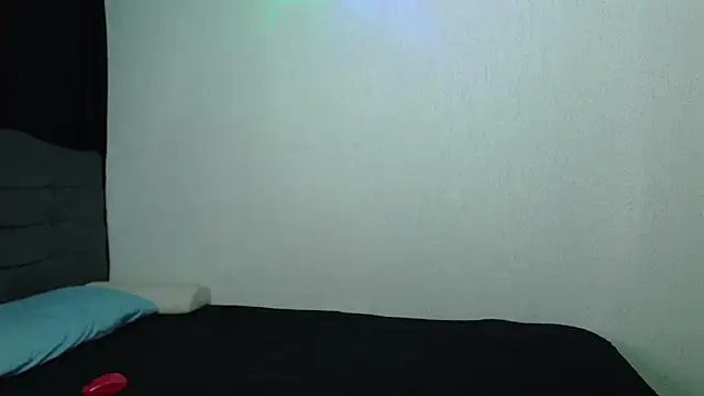 sexybat twink online show from 26, 1, 2025