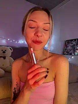  urbestie  online show from 25, 7, 2026