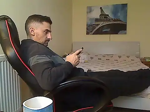 amydamarw online show from 18, 12, 2025