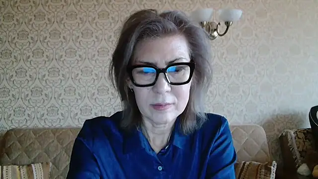 Elegant00Lady online show from 18, 11, 2025