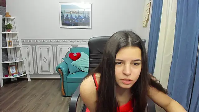 Snapshot of Molly_Owens chatting on 14, 2, 2025 Molly Owens online show from 14, 2, 2025