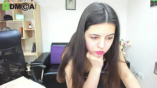 Snapshot of Molly_Owens chatting on 26, 2, 2025 Molly Owens online show from 26, 2, 2025