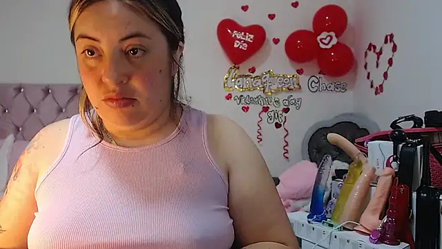 lanaqueen699 online show from 3, 3, 2025